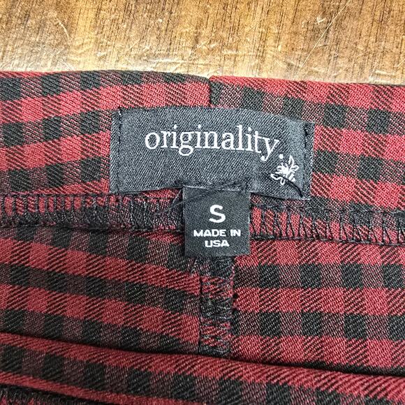 NEW NWT Originality Red & Black Checkered Mini Skirt w/ Front Slit | Size Small - Picture 8 of 10